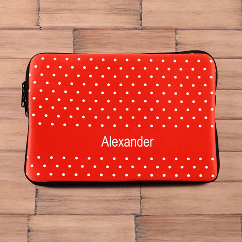 Housse Macbook Air 11 pois rouges nom personnalisé