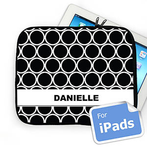 Housse iPad cerceaux noirs nom personnalisé