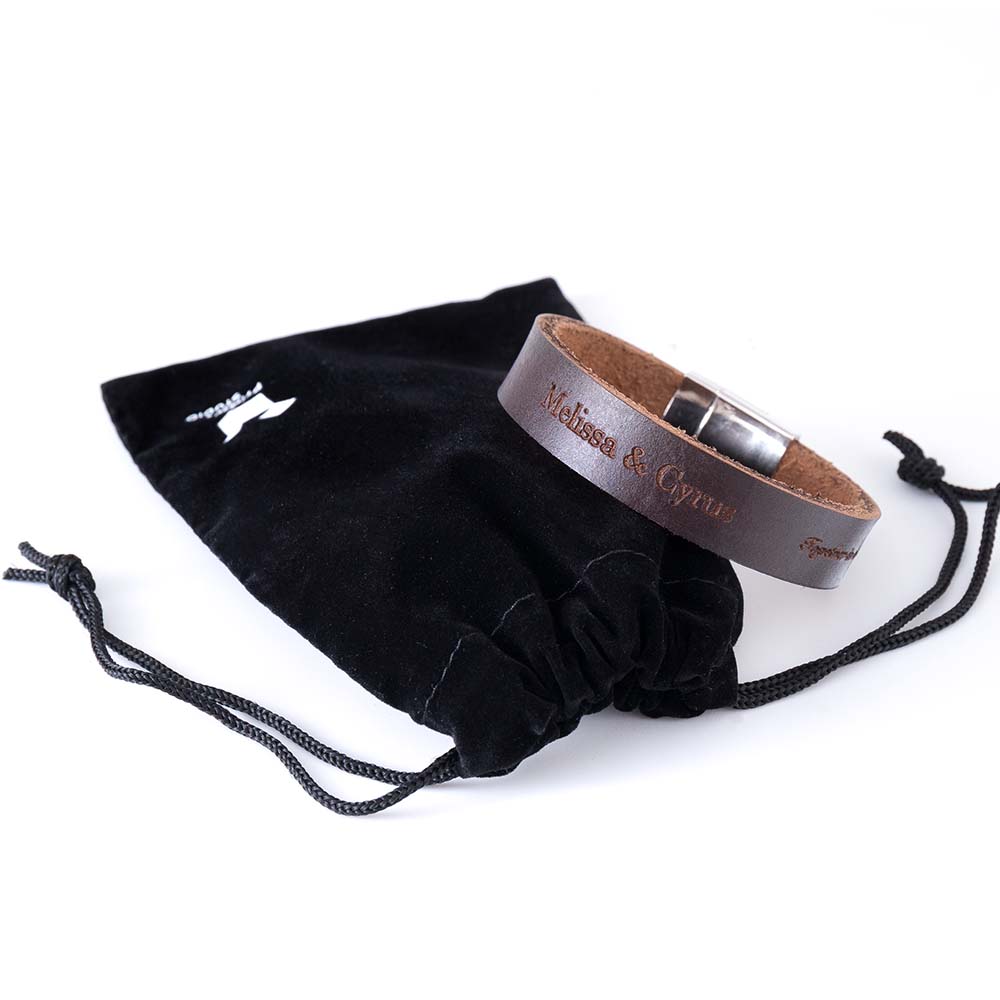 sac en velours noir